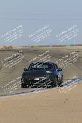 media/Oct-29-2022-CalClub SCCA (Sat) [[e05833b2e9]]/Race Group 3/Qualifying (Outside Grapevine)/